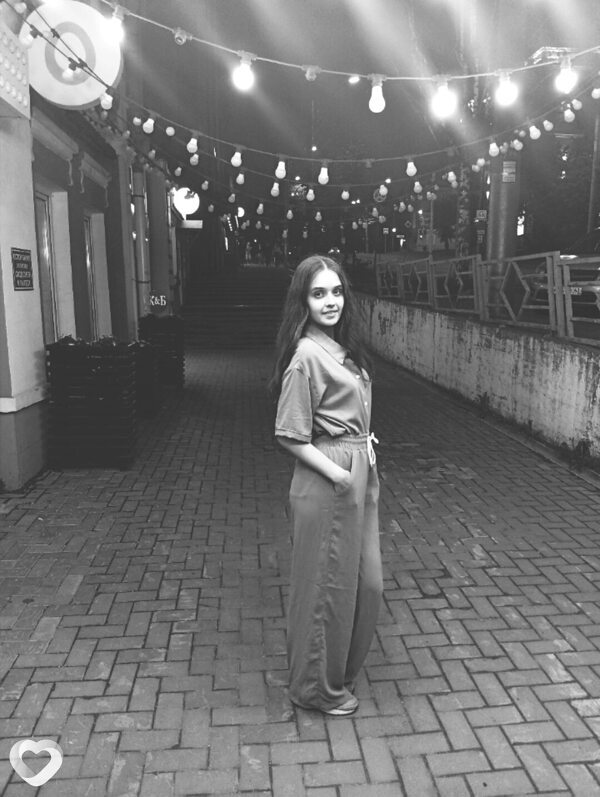 Настя, 24, Кирове — анкета №4496375