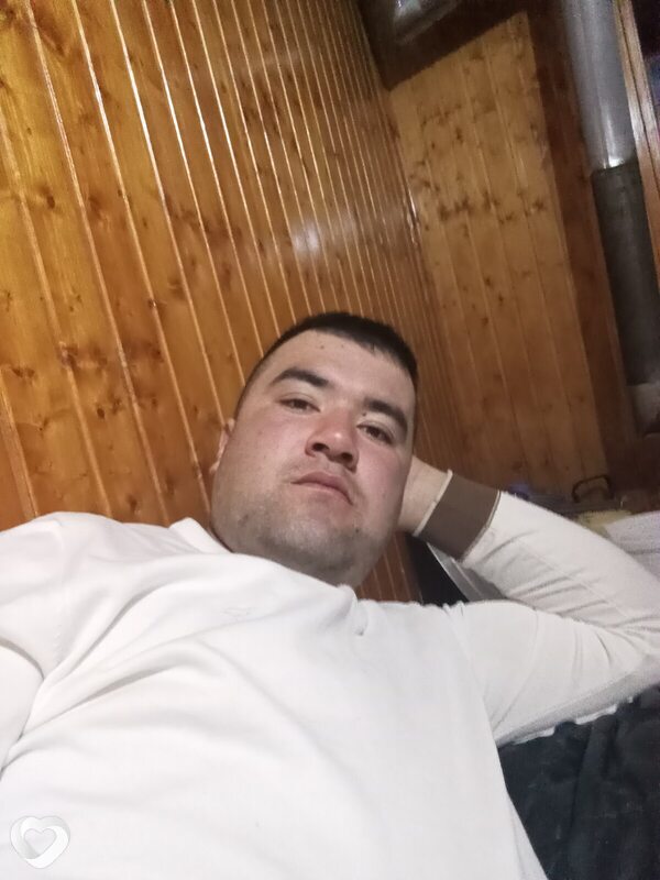 Назар, Ноябрьск