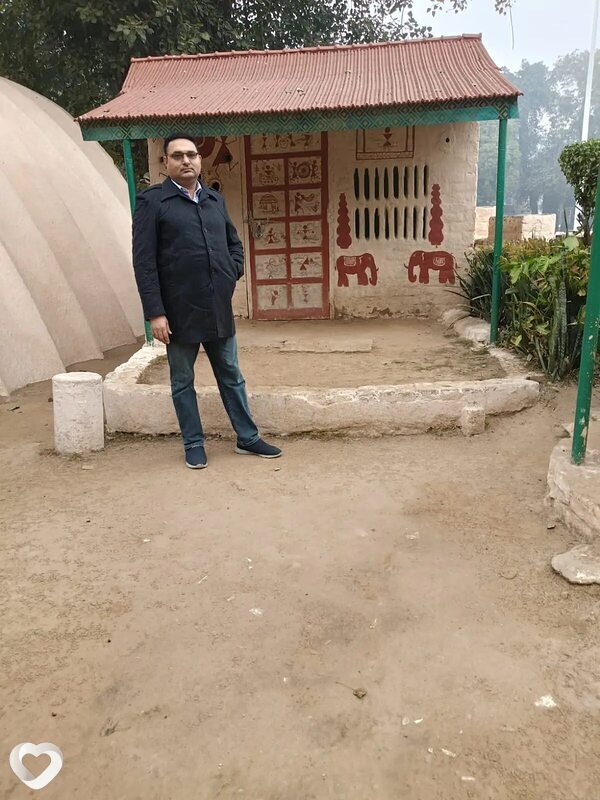 Azam Khan, Смоленск