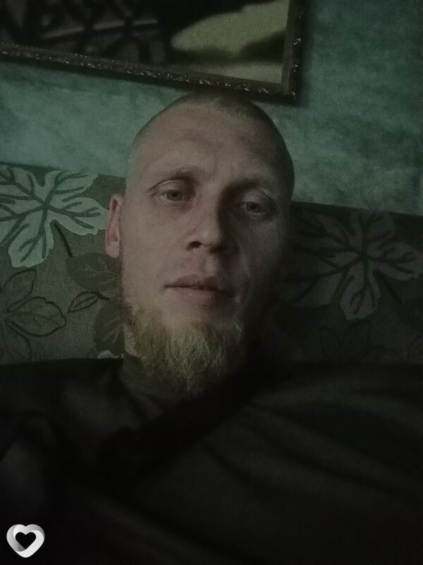 Андрей, 31, Торезе — анкета №4497019