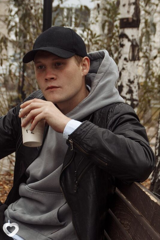 Максим, 27, Томске — анкета №4497405