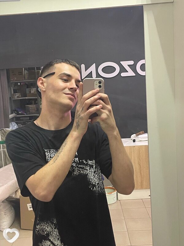 Андрей, 19, Энгельсе — анкета №4497847
