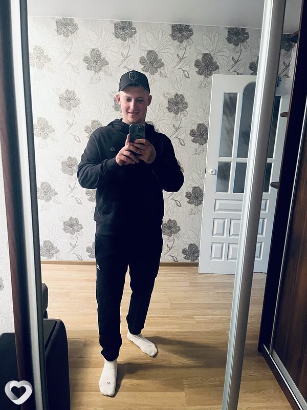 Влад, 29, Омске — анкета №4498154