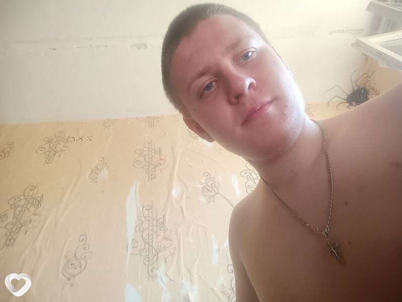 Данил, 18, Борисоглебске — анкета №4498636