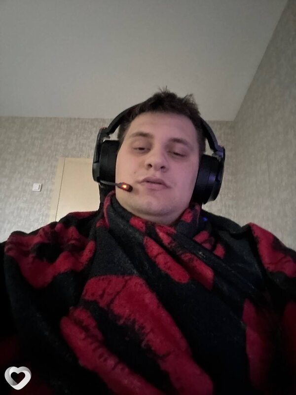 Антон, 25, Витебске — анкета №4498849
