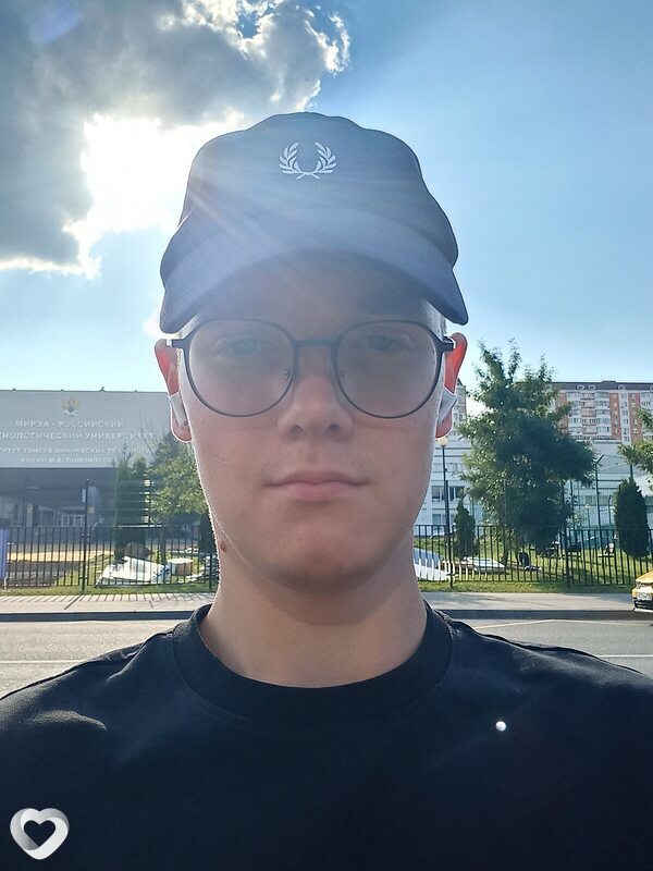 Матвей, 19, Москве — анкета №4499033