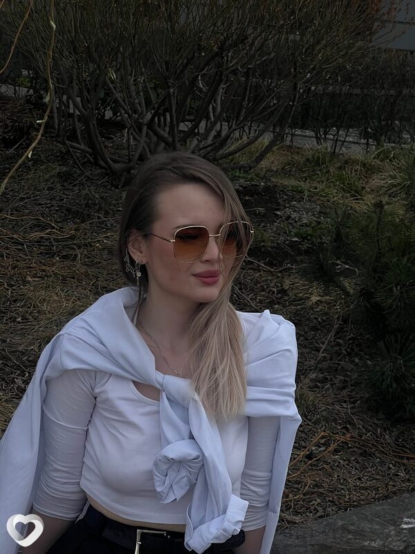 Анна, 23, Екатеринбурге — анкета №4499528