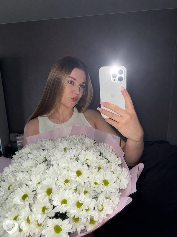 Аня, 18, Минске — анкета №4500290