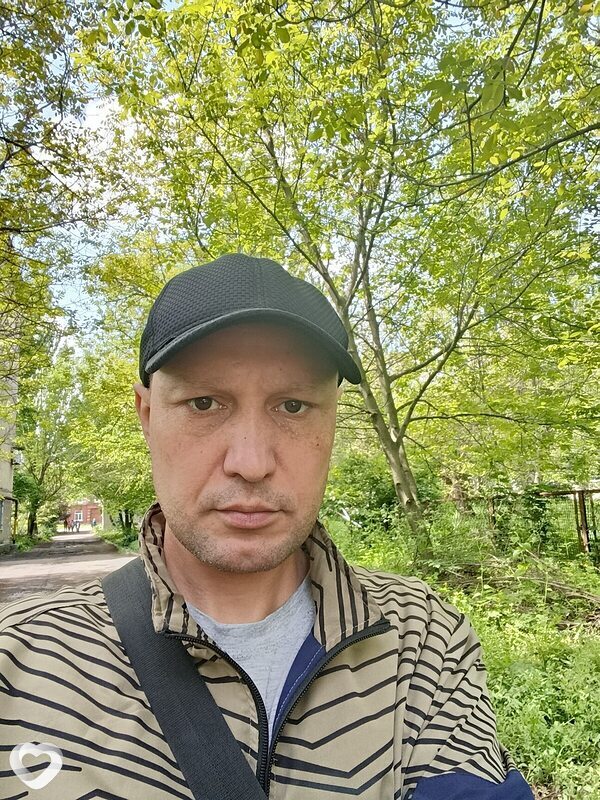 Паша, Харцызск