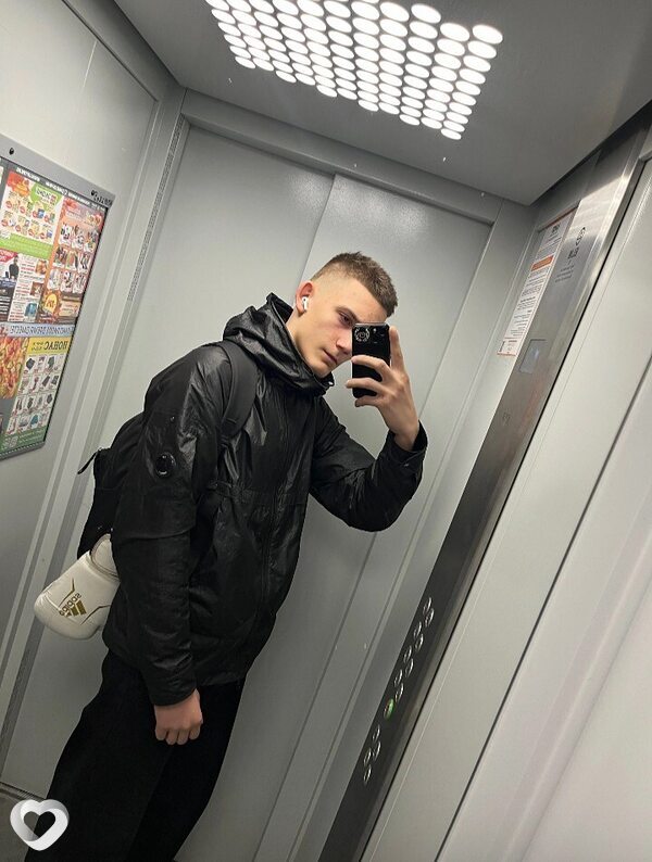 Илья, 19, Казани — анкета №4500908