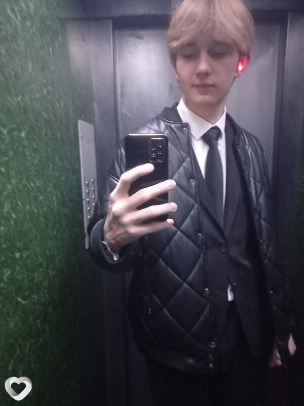 Андрей, 18, Сургуте — анкета №4501352