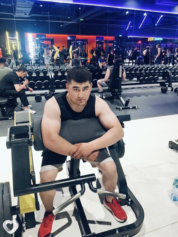 Jonibek, 24, Таганроге — анкета №4501516