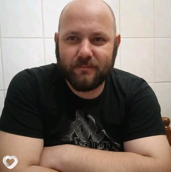 Міша, Ровно