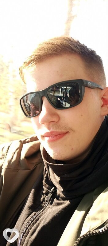 Артём, 20, Гатчине — анкета №4502285