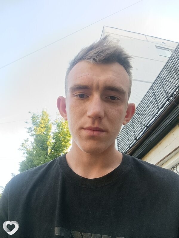 Вова, 21, Владивостоке — анкета №4502171