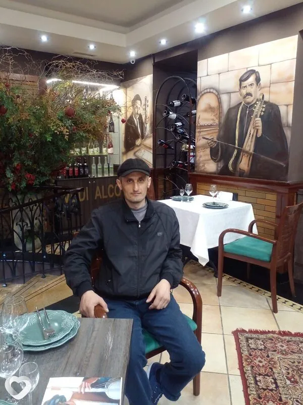 Юра, 37, Москве — анкета №4503046