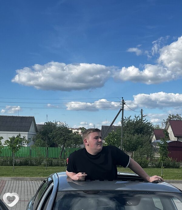 Никита, Столбцы