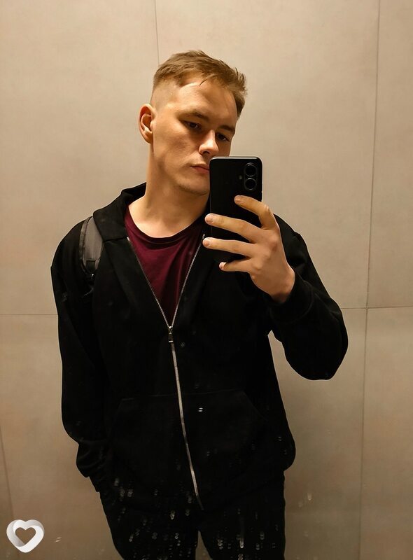 Владислав, 25, Екатеринбурге — анкета №4503577