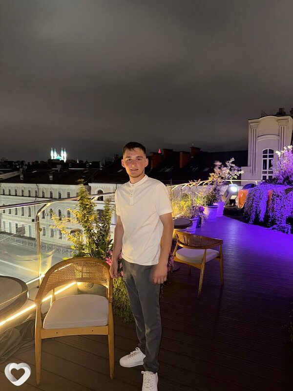 Искандер, 21, Набережных Челнах — анкета №4503883