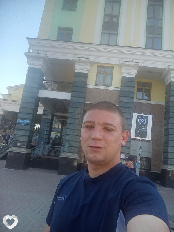 Виталик, 25, Иркутске — анкета №4503903
