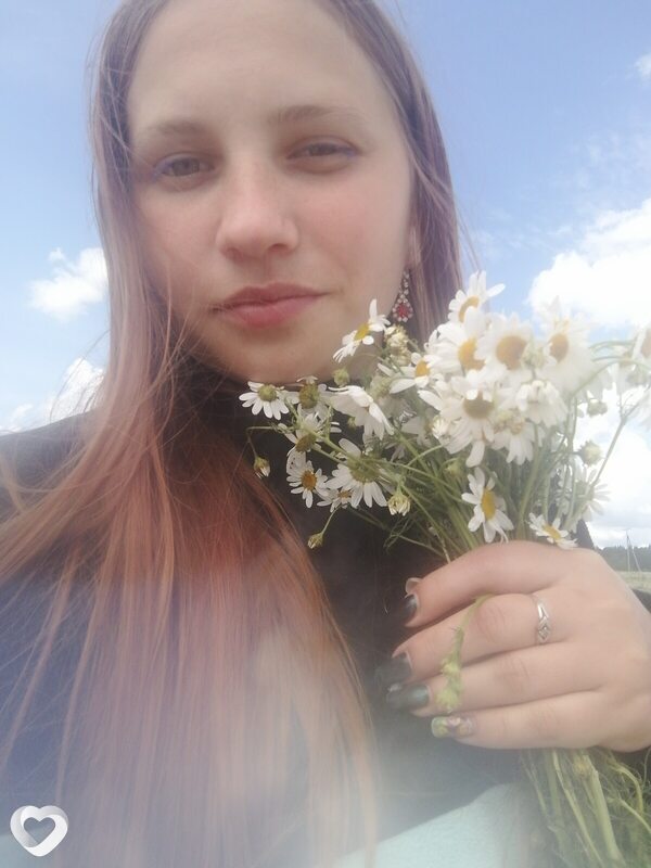 Полина, 25, Кунгуре — анкета №4504277