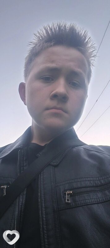 Лев, 18, Нижнем Новгороде — анкета №4504342