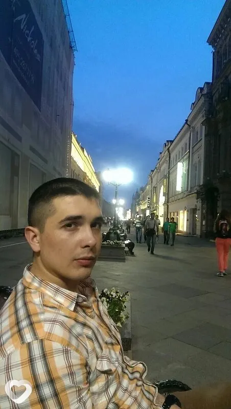 Максим, 30, Москве — анкета №4504894