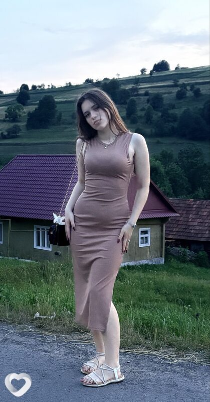 Христина, 18, Львове — анкета №4504986