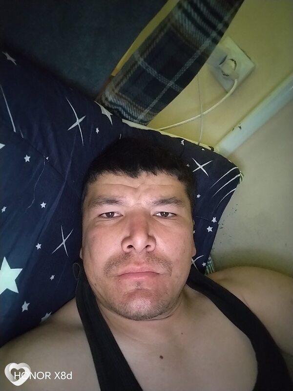 Шавкат, 26, Новосибирске — анкета №4506051