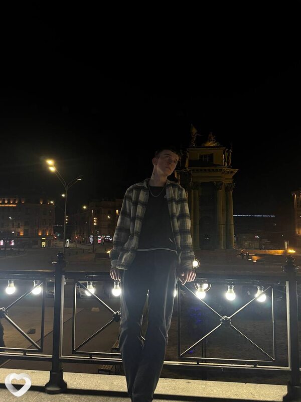 Дима, 19, Санкт-Петербурге — анкета №4506467