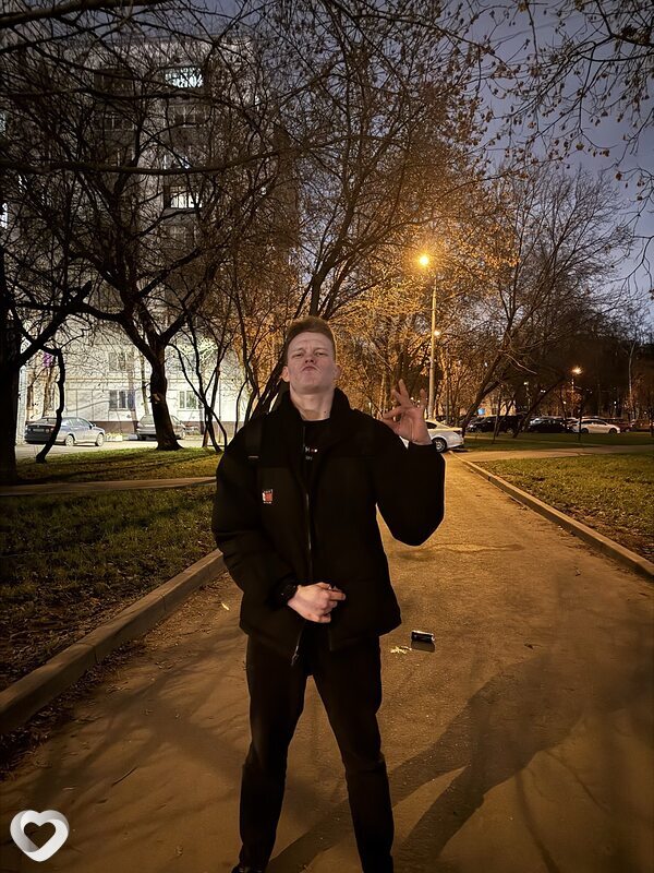 Виктор, 20, Серпухове — анкета №4507479