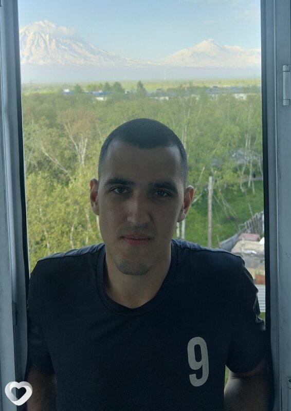 Тимур, 19, Уссурийске — анкета №4508446