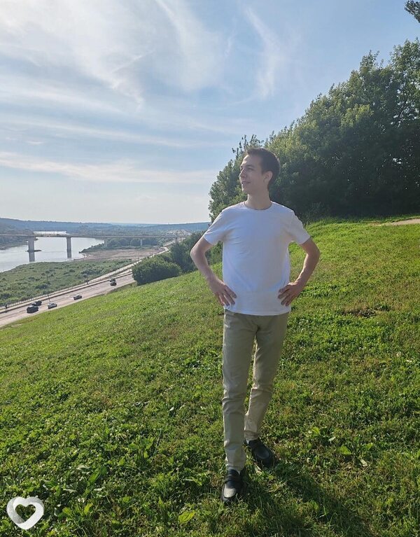 Вова, 21, Калуге — анкета №4508723