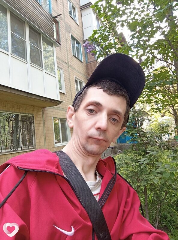 Славик, 24, Донецке — анкета №4510186