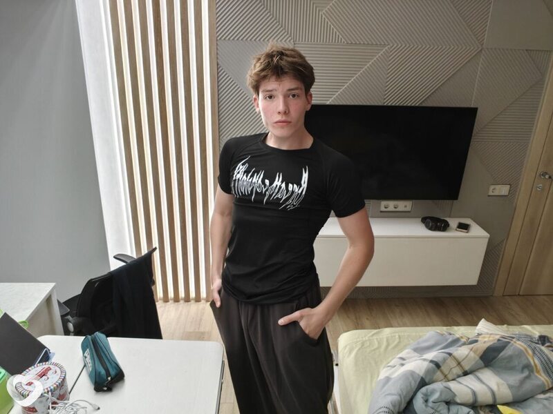 Влад, 18, Хабаровске — анкета №4510384