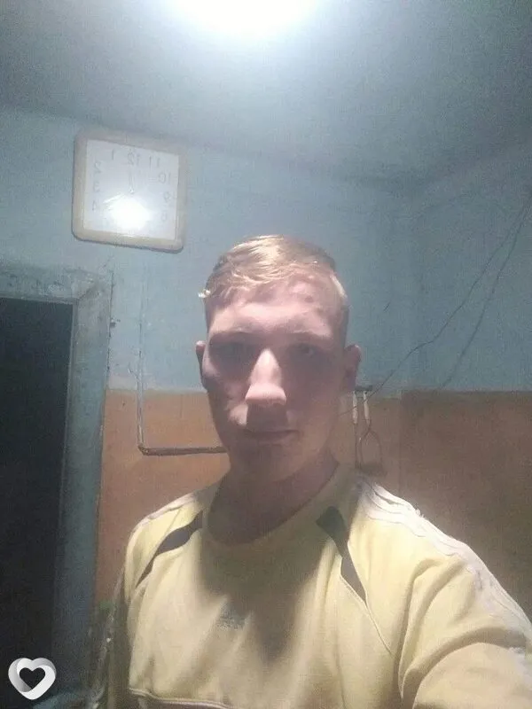 Дмитрий, 20, Бийске — анкета №4510367