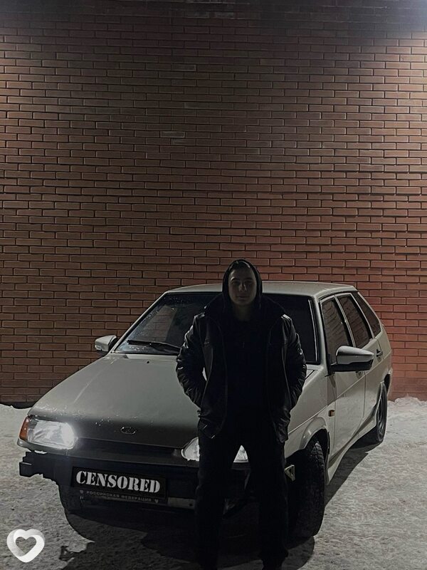 Артём, 21, Томске — анкета №4510550