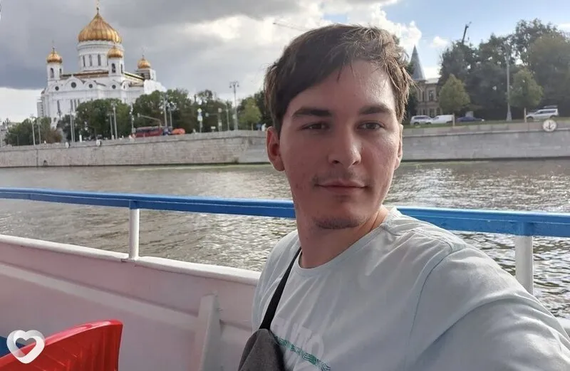 Паша, 23, Москве — анкета №4510631