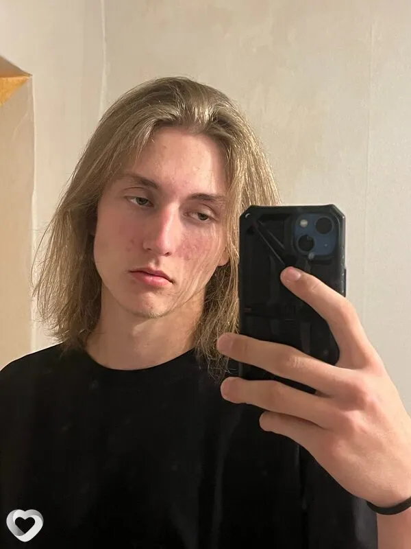 Роман, 21, Барнауле — анкета №4511561