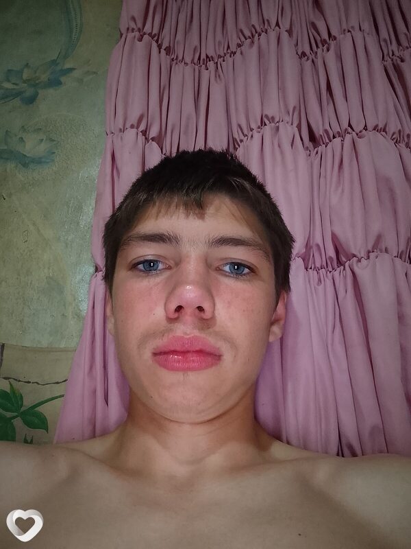 Александр, 18, Ростове-на-Дону — анкета №4513048