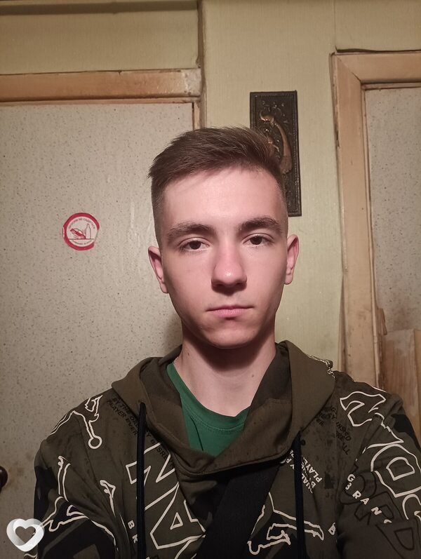 Игорь, 21, Орехово-Зуеве — анкета №4513175