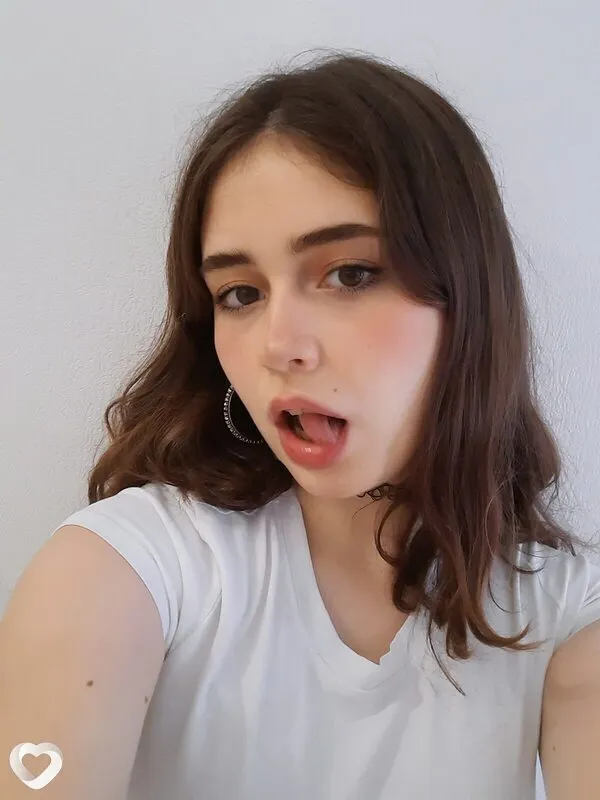 Алина, 18, Москве — анкета №4513919