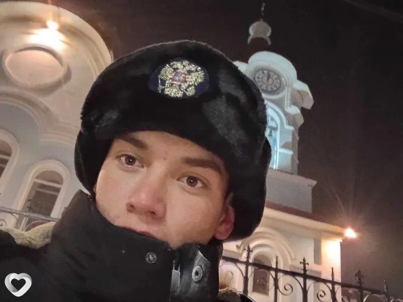 Илья, 20, Москве — анкета №4514045