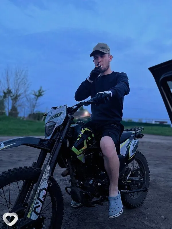 Андрей, 22, Москве — анкета №4515054