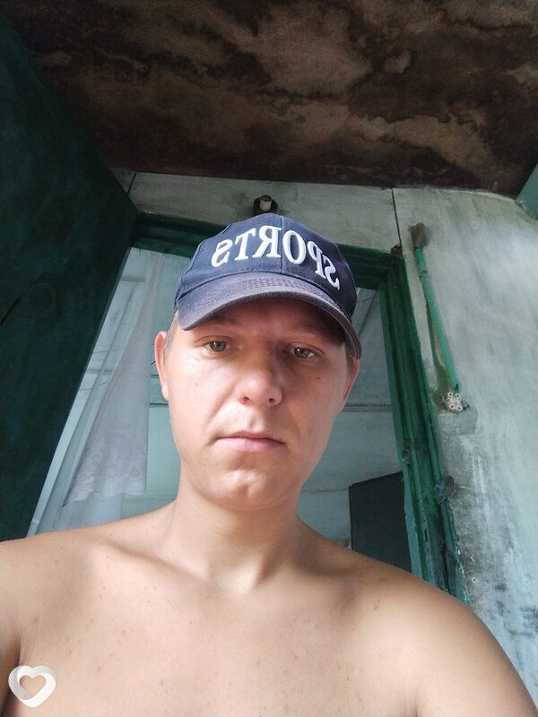 Антон, 22, Юрге — анкета №4517921