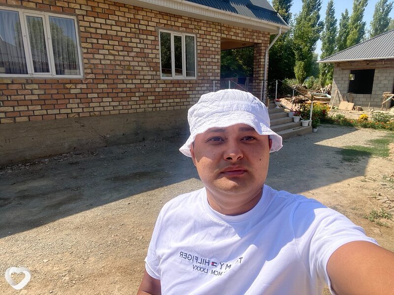 Bekzat, Бишкек