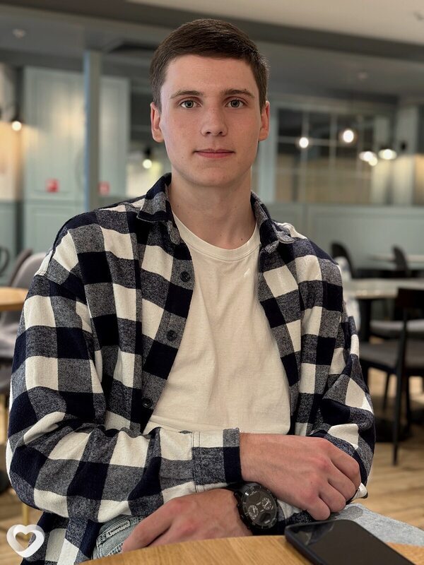 Валентин, 18, Минске — анкета №4519916