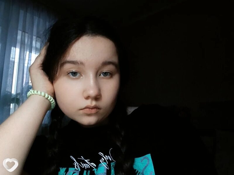 Юля, 21, Горловке — анкета №4520178