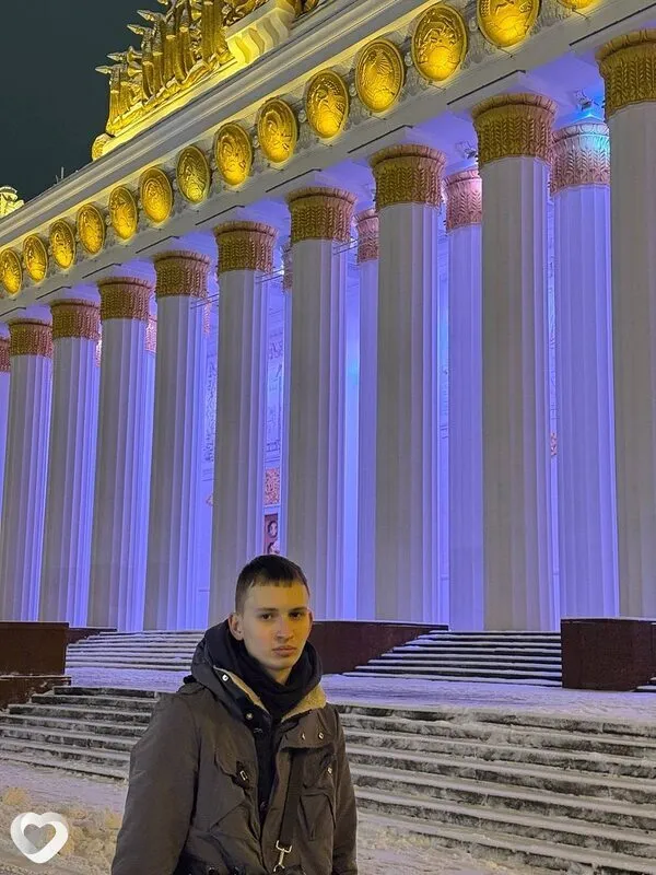 Леонид, 20, Москве — анкета №4520320