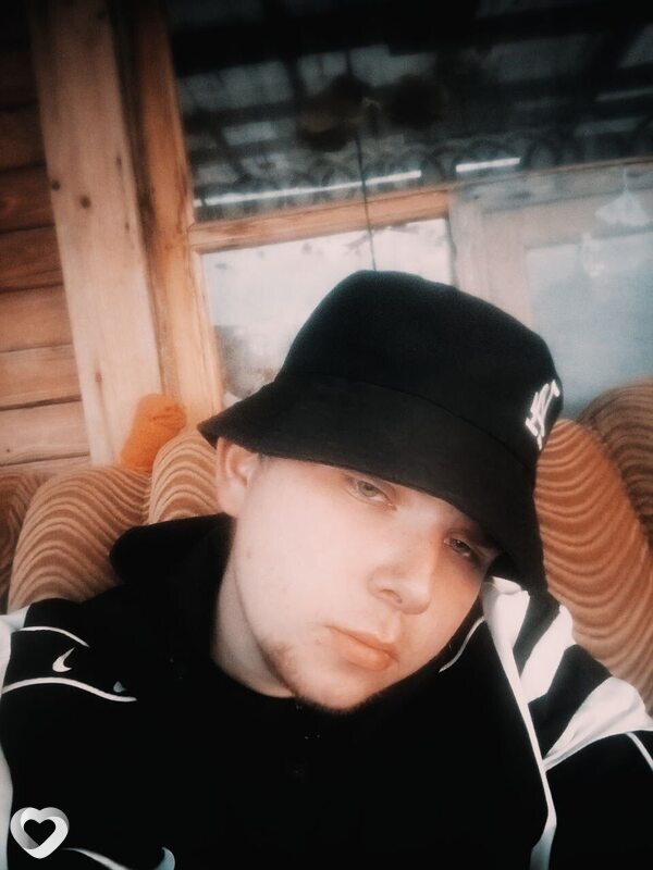 Иван, 20, Екатеринбурге — анкета №4521036